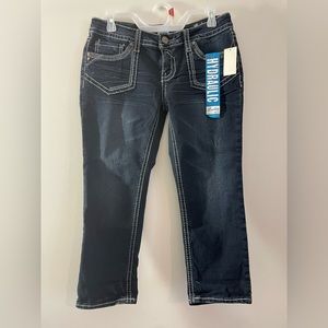 Hydraulic Bailey Low Rise Cropped Jeans. 9/10